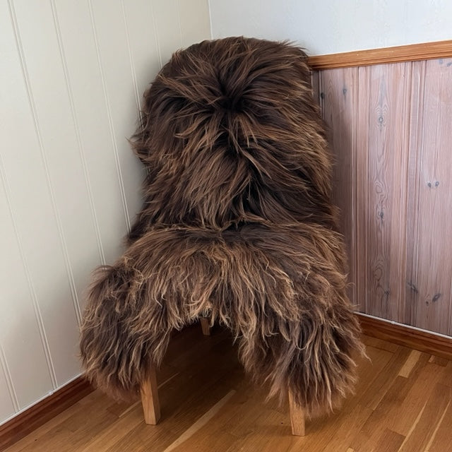 Langhåret gyldenbrun Skinn fra Island- str. XXL -135/145cm-Gratis frakt.